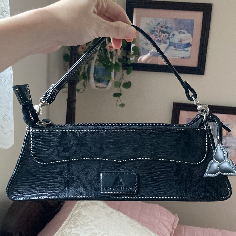 Super cute clutch minibag removable strap Deborah Lewis like new